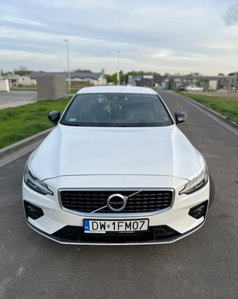 Volvo S60 cena 120800 przebieg: 75265, rok produkcji 2019 z Wrocław małe 67